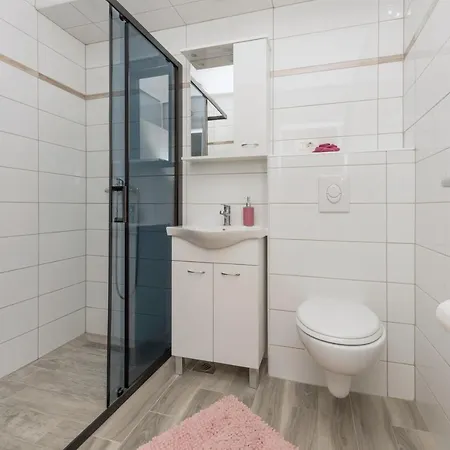 Apartment Strawberry Makarska Exterior photo